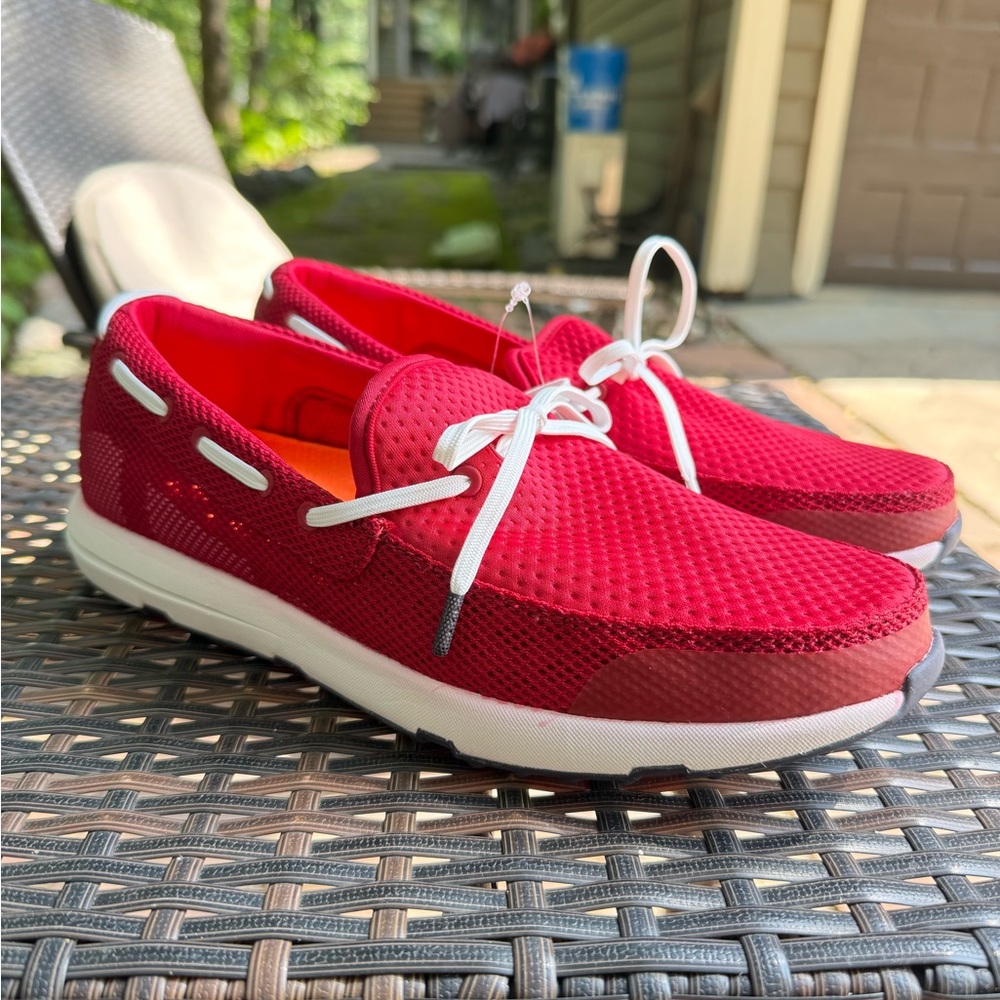 NEW❤️SWIMS Mens Size 7 EU 40 Red Sneakers $160 Unisex